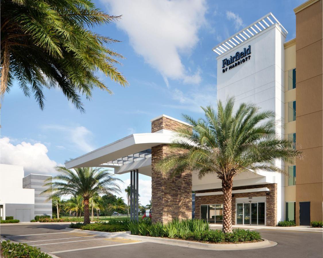 Fairfield Inn & Suites By Marriott Fort Lauderdale Northwest Tamarac Exterior foto