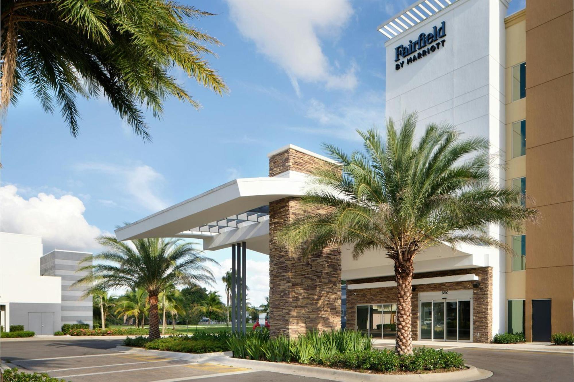 Fairfield Inn & Suites By Marriott Fort Lauderdale Northwest Tamarac Exterior foto